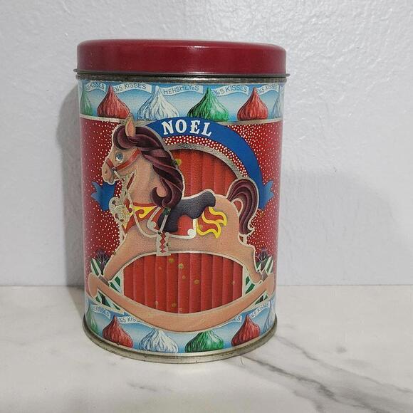 3/$25 1990 Hershey's Holiday Classic Series Tin Canister #1 – Vintage Christmas - Picture 1 of 9